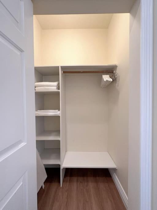 Super Cosy 8Bed & 6Bath In Vancouver Heart Near To Airport And Downtown Eksteriør bilde