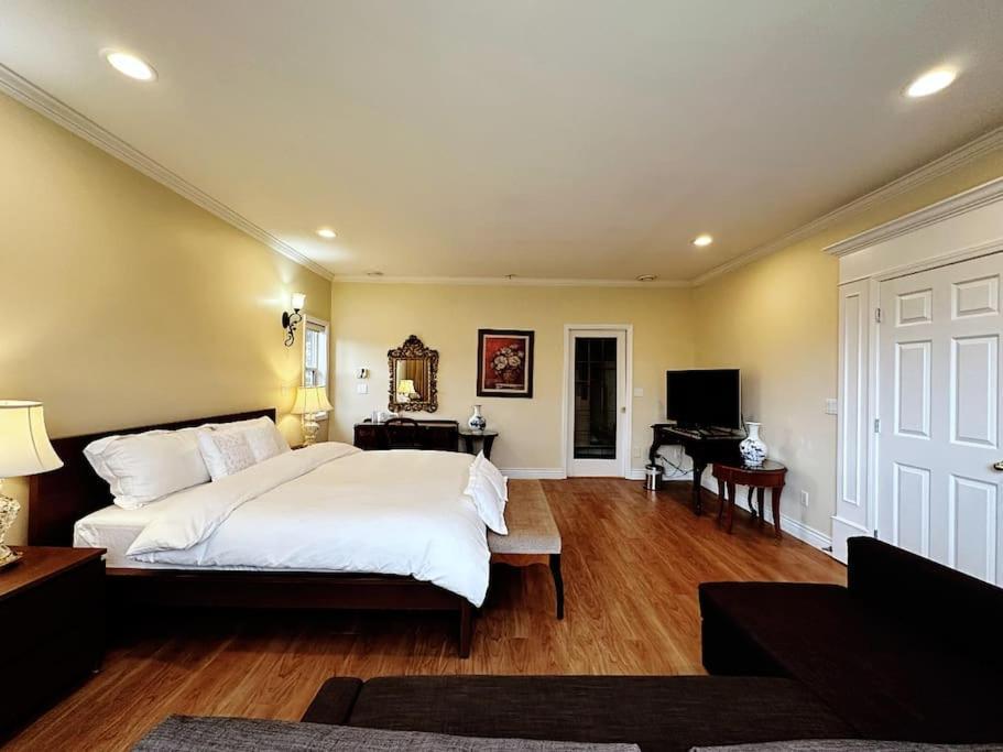Super Cosy 8Bed & 6Bath In Vancouver Heart Near To Airport And Downtown Eksteriør bilde