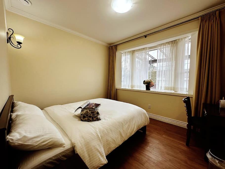 Super Cosy 8Bed & 6Bath In Vancouver Heart Near To Airport And Downtown Eksteriør bilde