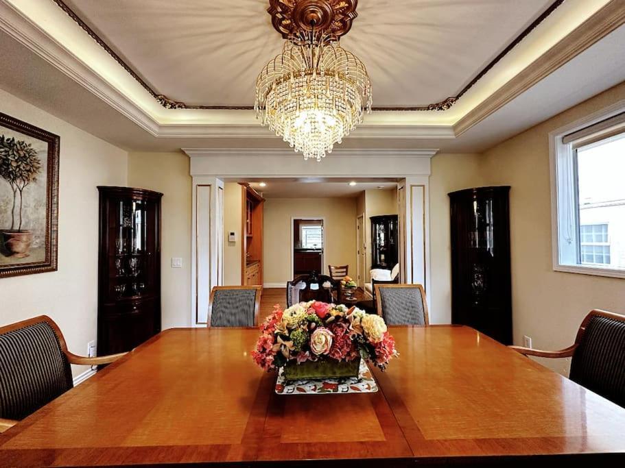 Super Cosy 8Bed & 6Bath In Vancouver Heart Near To Airport And Downtown Eksteriør bilde