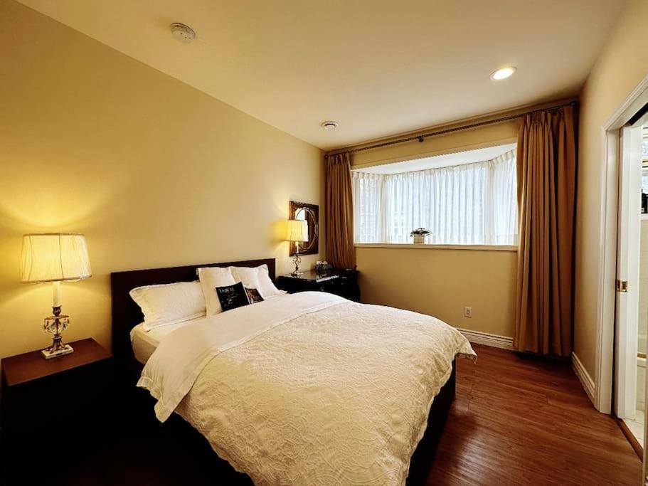 Super Cosy 8Bed & 6Bath In Vancouver Heart Near To Airport And Downtown Eksteriør bilde
