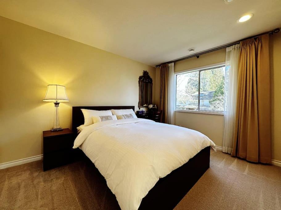 Super Cosy 8Bed & 6Bath In Vancouver Heart Near To Airport And Downtown Eksteriør bilde