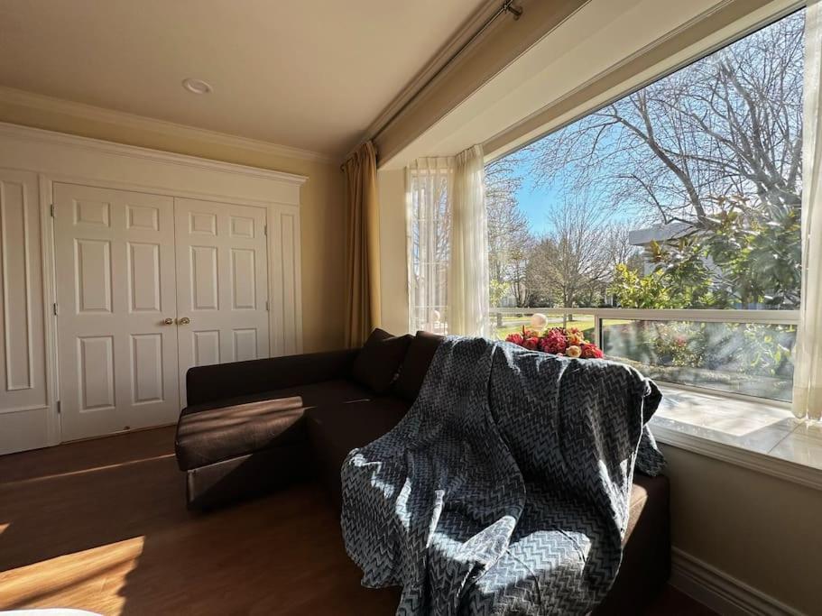 Super Cosy 8Bed & 6Bath In Vancouver Heart Near To Airport And Downtown Eksteriør bilde